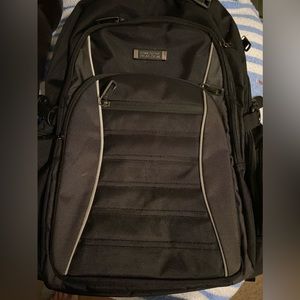 KENNETH COLE REACTION Pack Of All Trades 17in Computer Business Backpack